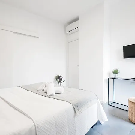 Beautiful Flat Fully Furnished In P.Ta Romana Milan Exterior photo